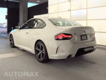 2026 BMW 2 Series Coupe 230i xDrive M SPORT LINE - miniatura 8