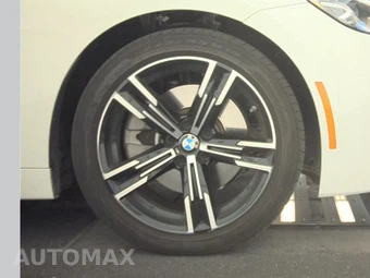 2026 BMW 2 Series Coupe 230i xDrive M SPORT LINE - miniatura 10