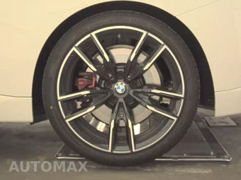 2026 BMW 2 Series Coupe M240i xDrive - miniatura 12