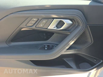 2026 BMW 2 Series Coupe M240i xDrive - miniatura 15