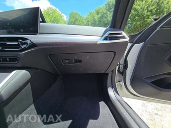 2026 BMW 2 Series Coupe M240i xDrive - miniatura 15