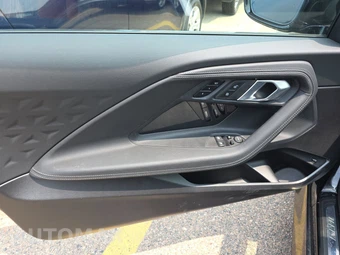 2026 BMW 2 Series Coupe M240i xDrive - miniatura 9
