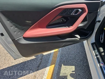 2026 BMW 2 Series Coupe M240i xDrive - miniatura 9