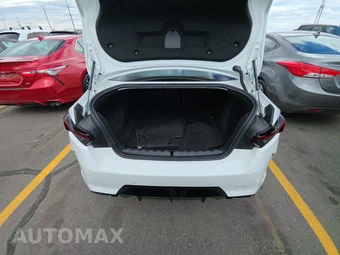 2026 BMW 2 Series Coupe M240i xDrive - miniatura 16