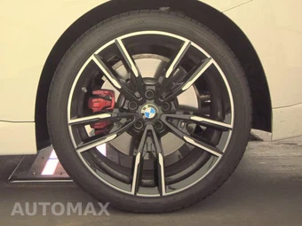 2026 BMW 2 Series Coupe M240i xDrive - miniatura 12