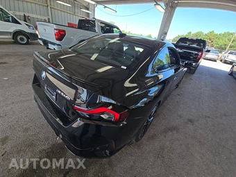 2026 BMW 2 Series Coupe M240i xDrive - miniatura 4