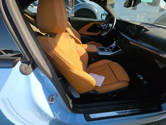 2026 BMW 2 Series Coupe M240i xDrive - miniatura 8