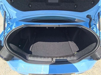 2026 BMW 2 Series Coupe M240i xDrive - miniatura 11