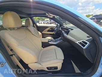 2026 BMW 2 Series Coupe M240i xDrive - miniatura 14