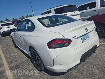 2026 BMW 2 Series Coupe M240i xDrive - miniatura 6