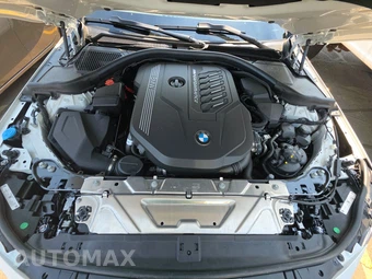 2026 BMW 2 Series Coupe M240i xDrive - miniatura 15