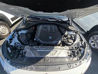 2026 BMW 2 Series Coupe M240i xDrive - miniatura 16
