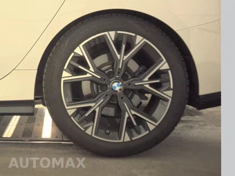 2026 BMW 2 Series Gran Coupe 228 xDrive Sedan M SPORT LINE - miniatura 12
