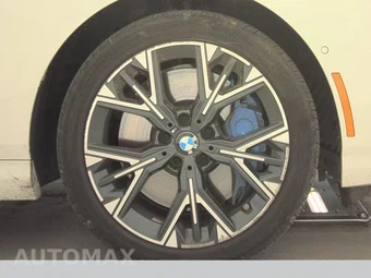 2026 BMW 2 Series Gran Coupe 228 xDrive Sedan M SPORT LINE - miniatura 10