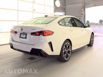 2026 BMW 2 Series Gran Coupe 228 xDrive Sedan M SPORT LINE - miniatura 5