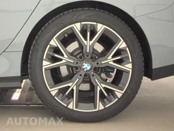 2026 BMW 2 Series Gran Coupe 228 xDrive Sedan M SPORT LINE - miniatura 12