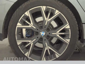 2026 BMW 2 Series Gran Coupe 228 xDrive Sedan M SPORT LINE - miniatura 11