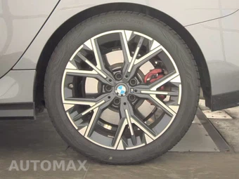 2026 BMW 2 Series Gran Coupe M235 xDrive Sedan - miniatura 12