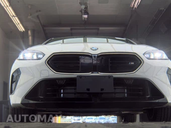 2026 BMW 2 Series Gran Coupe M235 xDrive Sedan - miniatura 3