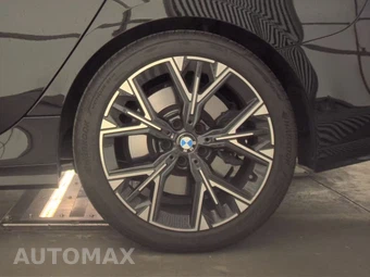 2026 BMW 2 Series Gran Coupe M235 xDrive Sedan - miniatura 12