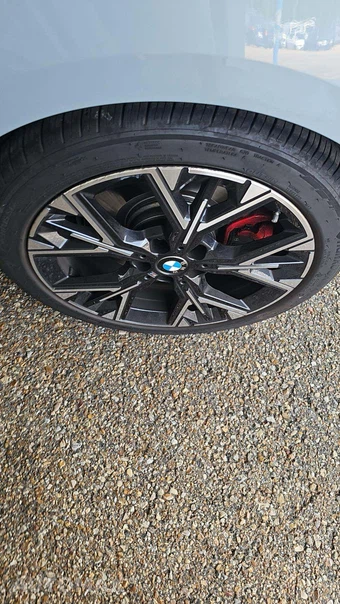 2026 BMW 2 Series Gran Coupe M235 xDrive Sedan - miniatura 21