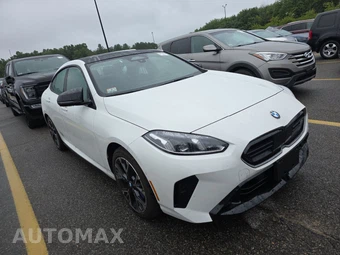 2026 BMW 2 Series Gran Coupe M235 xDrive Sedan - miniatura 3