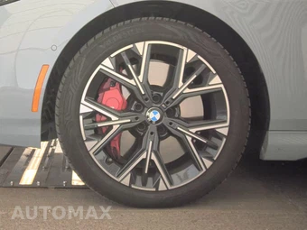 2026 BMW 2 Series Gran Coupe M235 xDrive Sedan - miniatura 9