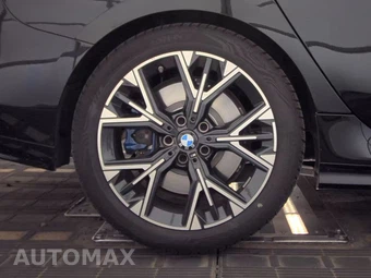 2026 BMW 2 Series Gran Coupe M235 xDrive Sedan - miniatura 11