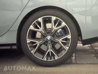 2026 BMW 2 Series Gran Coupe M235 xDrive Sedan - miniatura 12