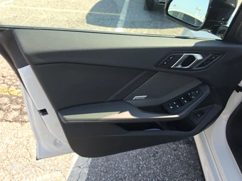 2026 BMW 2 Series Gran Coupe M235 xDrive Sedan - miniatura 15