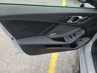 2026 BMW 2 Series Gran Coupe M235 xDrive Sedan - miniatura 9