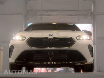 2026 BMW 2 Series Gran Coupe M235 xDrive Sedan - miniatura 3