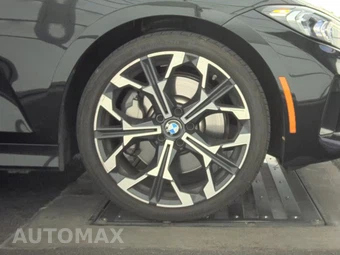2026 BMW 3 Series Sedan 330i NA - miniatura 10