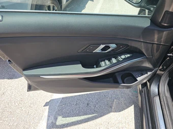 2026 BMW 3 Series Sedan 330i NA - miniatura 15