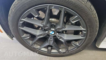 2026 BMW 3 Series Sedan 330i NA - miniatura 26