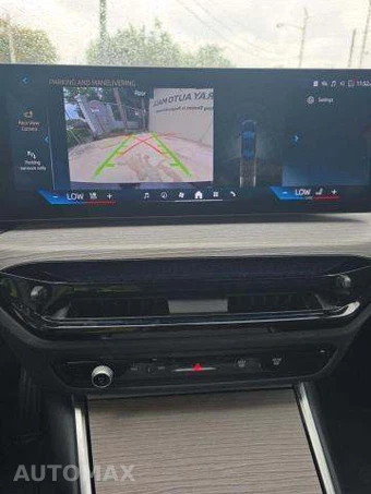 2026 BMW 3 Series Sedan 330i NA - miniatura 25