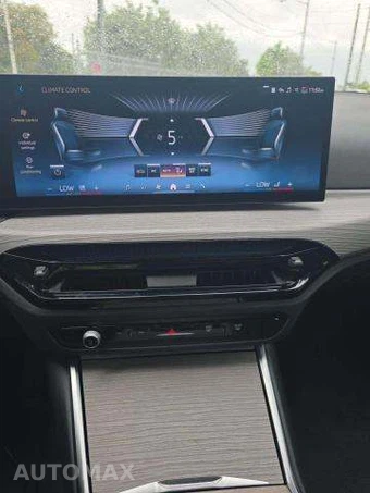 2026 BMW 3 Series Sedan 330i NA - miniatura 27