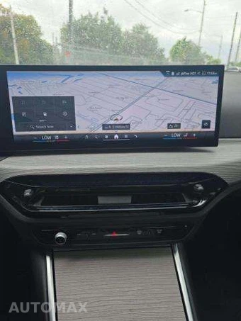 2026 BMW 3 Series Sedan 330i NA - miniatura 30