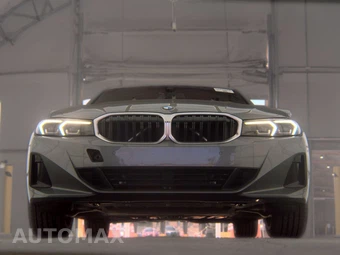 2026 BMW 3 Series Sedan 330i NA - miniatura 3