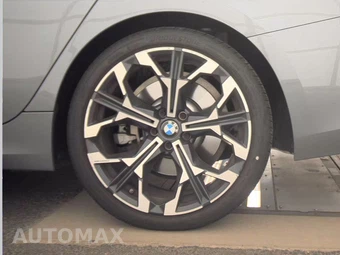 2026 BMW 3 Series Sedan 330i NA - miniatura 12