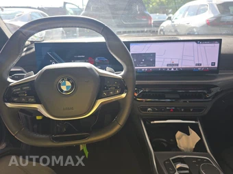 2026 BMW 3 Series Sedan 330i NA - miniatura 17