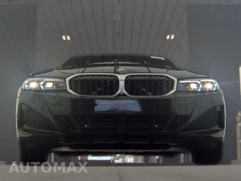 2026 BMW 3 Series Sedan 330i NA - miniatura 3