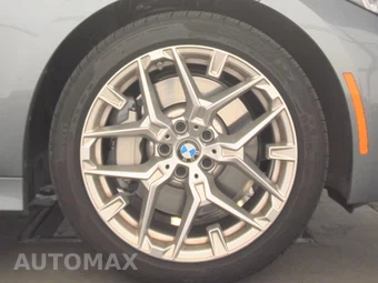 2026 BMW 3 Series Sedan 330i NA - miniatura 10