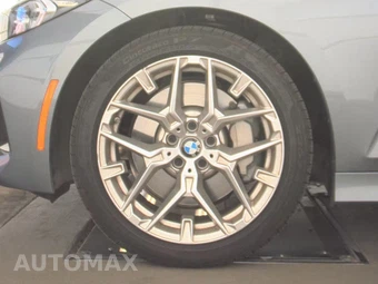 2026 BMW 3 Series Sedan 330i NA - miniatura 9