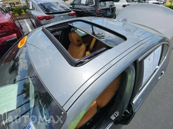 2026 BMW 3 Series Sedan 330i NA - miniatura 12
