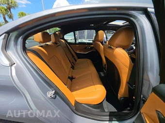 2026 BMW 3 Series Sedan 330i NA - miniatura 16