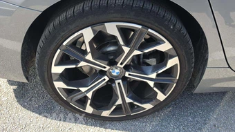 2026 BMW 3 Series Sedan 330i NA - miniatura 31