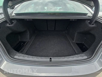 2026 BMW 3 Series Sedan 330i NA - miniatura 23