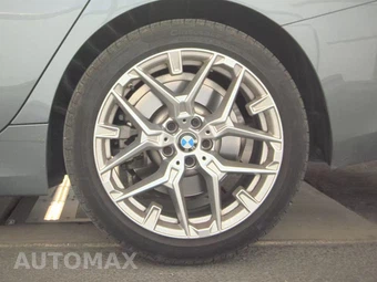 2026 BMW 3 Series Sedan 330i NA - miniatura 12