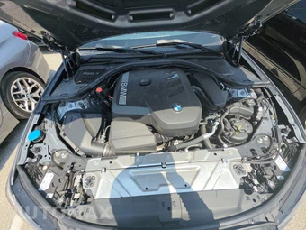 2026 BMW 3 Series Sedan 330i NA - miniatura 22
